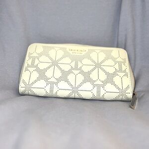 Ivory Kate Spade Continental Wallet